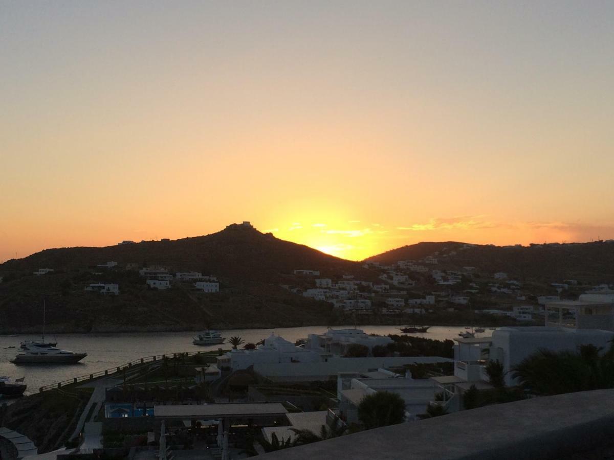 Beachfront Mykonos Guest House Ornos  Bagian luar foto